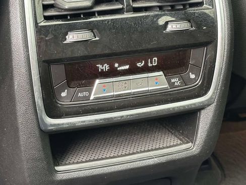 Used 2021 BMW X5 xDrive40i w/ Convenience Package AWD/4WD image 18