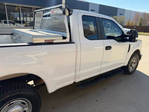 Used 2017 Ford F250 XL w/ Power Equipment Group image 16