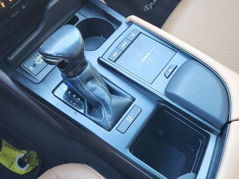 Used 2019 Lexus ES 350 image 22