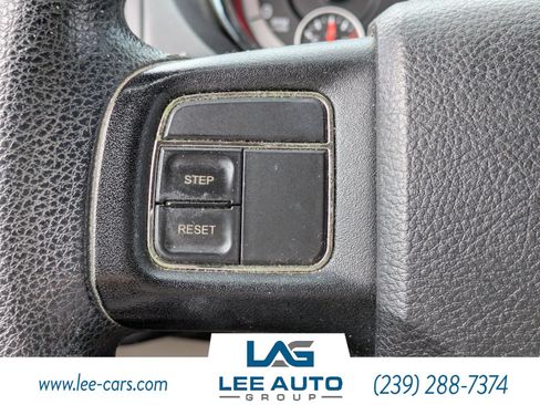 Used 2013 Dodge Grand Caravan SXT w/ Entertainment Group 1 FWD image 20