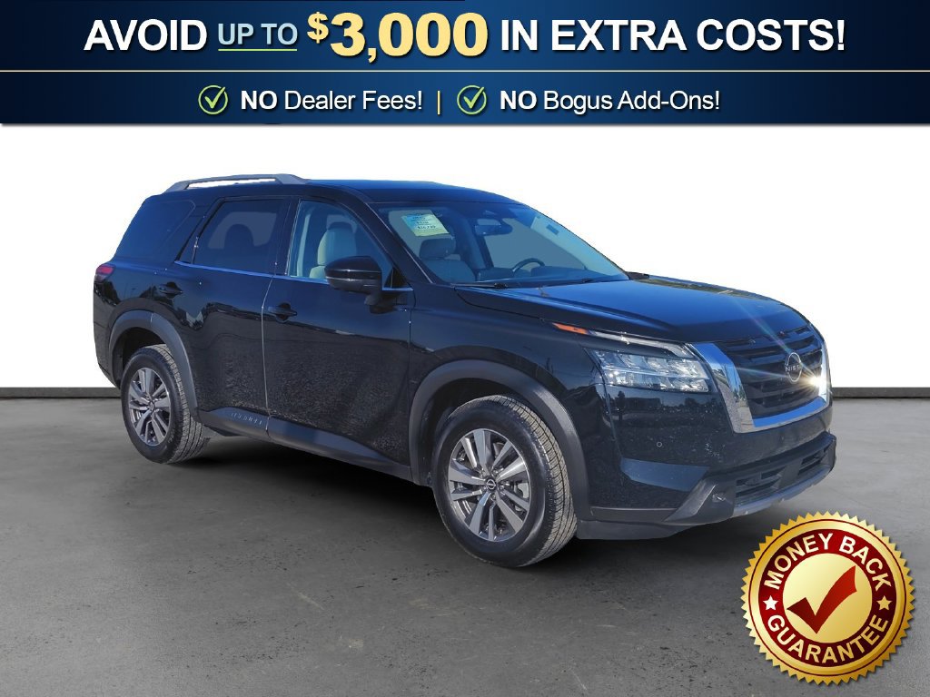 Used 2023 Nissan Pathfinder SL AWD/4WD image 10