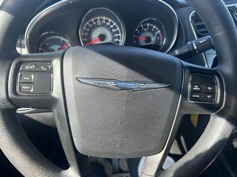 Used 2013 Chrysler 200 LX FWD image 16