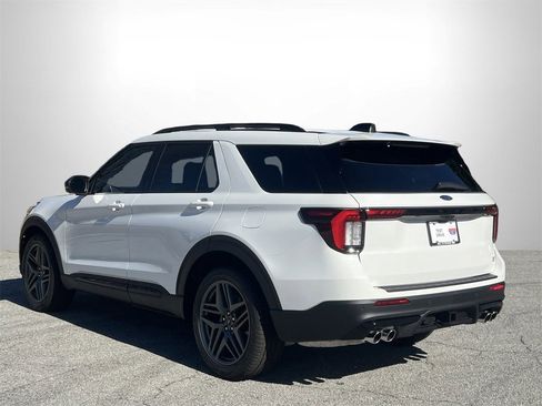 New 2026 Ford Explorer ST w/ Sun And Sound Package image 27