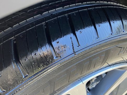 Used 2023 Acura MDX FWD w/ Technology Package image 12