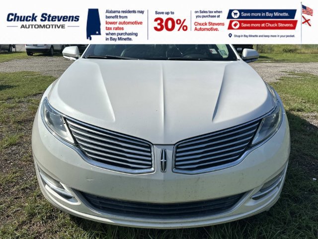 Used 2013 Lincoln MKZ FWD image 3