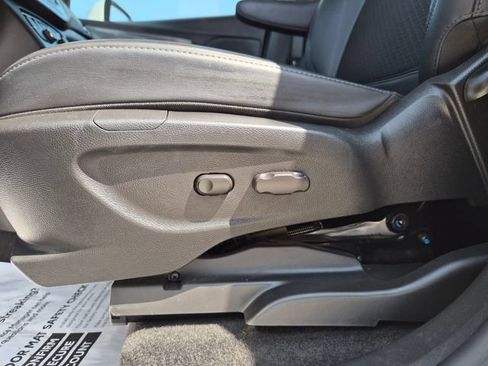 Used 2022 Buick Encore Preferred w/ Safety Package AWD/4WD image 16