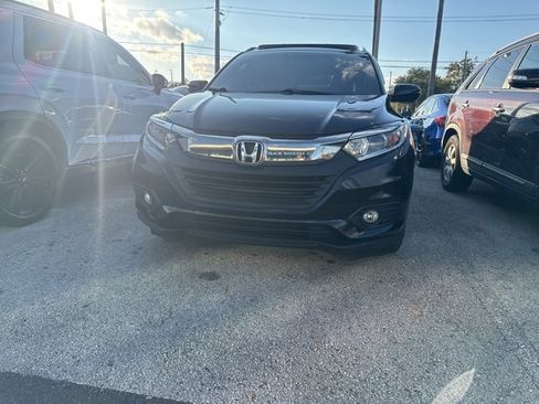 Certified 2022 Honda HR-V EX image 2
