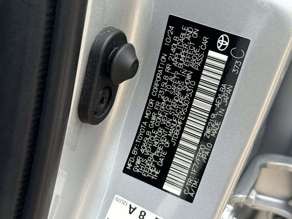 Certified 2025 Toyota Corolla LE FWD image 30