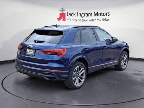 Used 2025 Audi Q3 2.0T Premium w/ Convenience Package AWD/4WD image 5