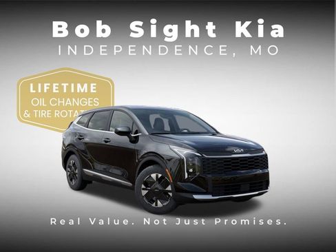 New 2026 Kia Sportage LX FWD image 8