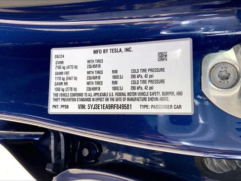 Used 2024 Tesla Model 3 Standard Range RWD image 30
