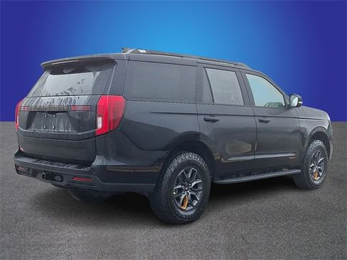 New 2026 Ford Expedition Tremor image 3