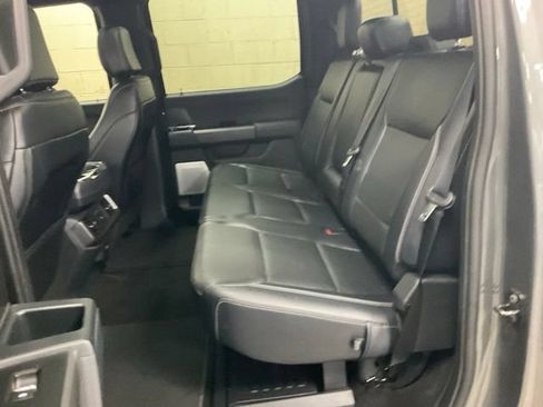 Used 2025 Ford F150 Lariat w/ Equipment Group 502A High AWD/4WD image 15