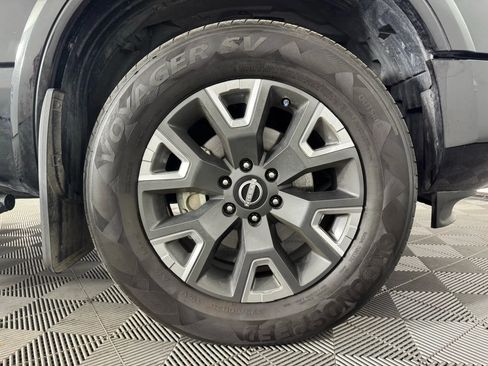 Used 2023 Nissan Titan Platinum Reserve w/ Moonroof Package image 47