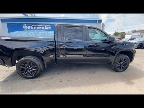 Used 2025 Chevrolet Silverado 1500 LT Trail Boss w/ Protection Package image 2