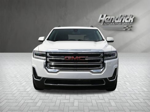 Used 2023 GMC Acadia SLT w/ Trailering Package AWD/4WD image 3