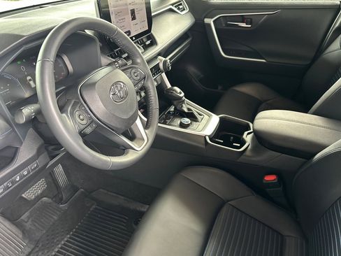 Used 2023 Toyota RAV4 XSE image 12