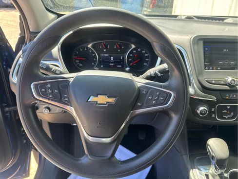 Used 2023 Chevrolet Equinox LT FWD image 19