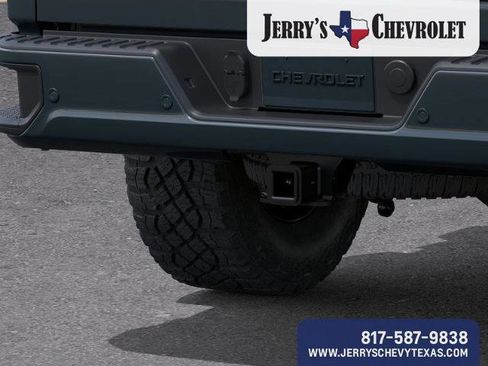 New 2026 Chevrolet Silverado 2500 ZR2 image 16