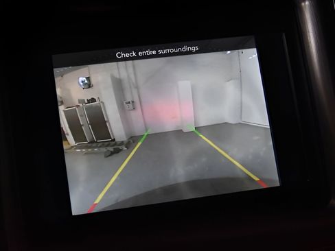 Used 2021 Dodge Challenger SXT image 24