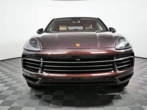 Certified 2023 Porsche Cayenne Coupe AWD/4WD image 37