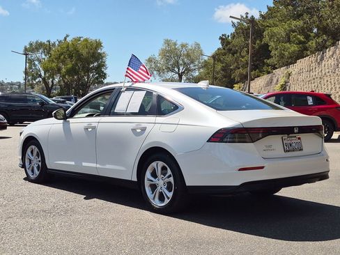 Used 2025 Honda Accord LX image 3