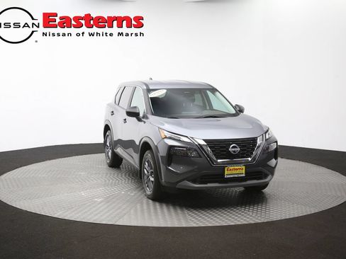 Used 2023 Nissan Rogue S AWD/4WD image 49