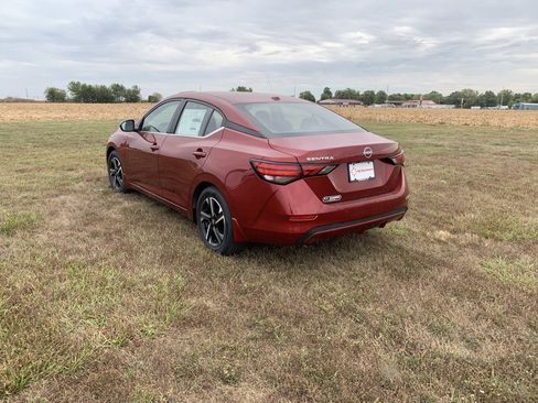 New 2025 Nissan Sentra SV w/ All-Weather Package image 7