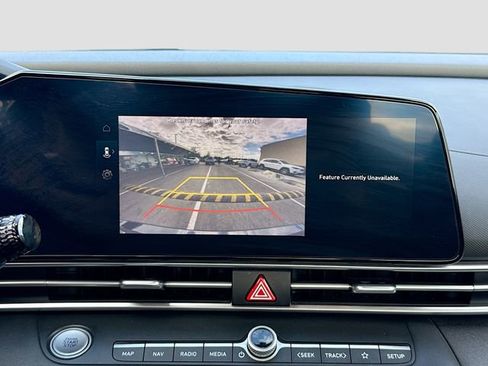 Used 2023 Hyundai Elantra SEL w/ Convenience Package image 13