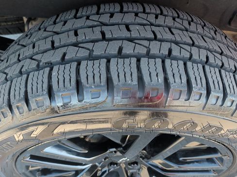 Used 2022 Chevrolet Silverado 1500 RST w/ Convenience Package II AWD/4WD image 9