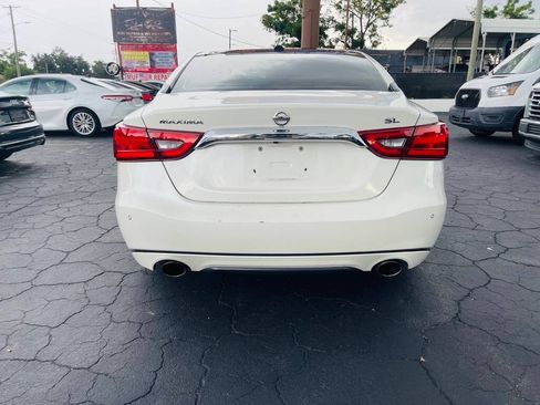 Used 2017 Nissan Maxima 3.5 SL FWD image 11