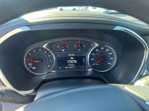 Used 2025 Chevrolet Blazer LT FWD image 40