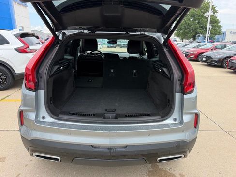 Used 2024 Cadillac XT4 Premium Luxury AWD/4WD image 4
