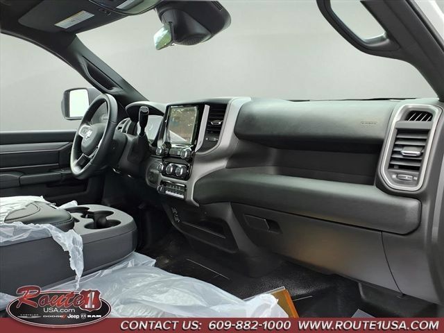 New 2026 RAM 3500 Tradesman w/ Chrome Appearance Group A AWD/4WD image 17
