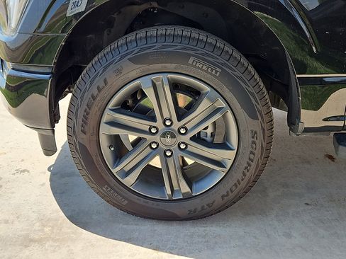 Used 2023 Ford F150 Lariat AWD/4WD image 5