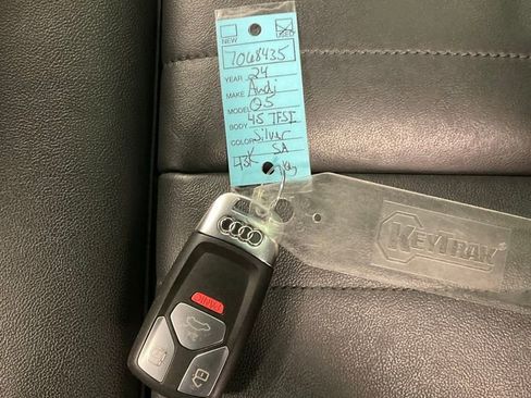 Used 2024 Audi Q5 2.0T Premium Plus image 37