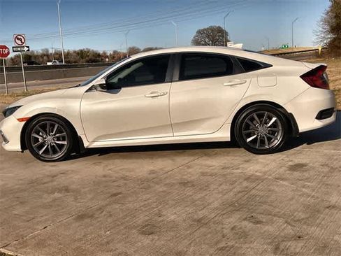 Used 2020 Honda Civic EX image 4