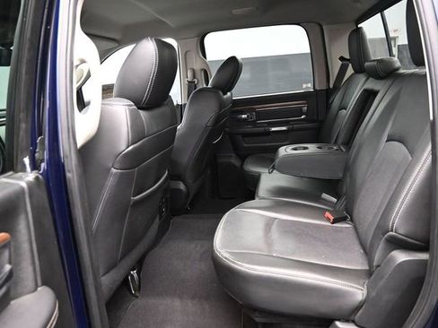 Used 2015 RAM 1500 Laramie w/ Convenience Group image 31