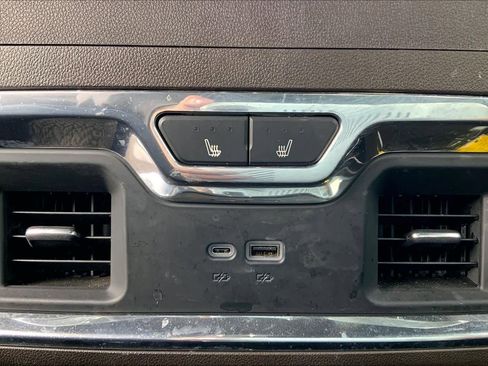 Used 2024 GMC Sierra 1500 Denali w/ Technology Package image 34