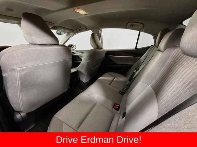 Used 2026 Toyota Camry LE FWD image 10