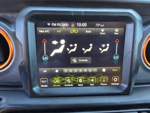 Certified 2023 Jeep Gladiator Mojave w/ LED Lighting Group AWD/4WD image 11