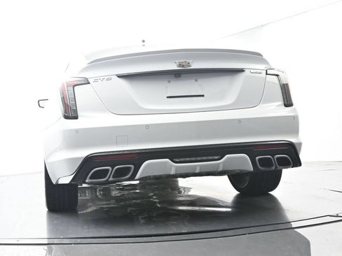 Used 2022 Cadillac CT5 V w/ Platinum Package RWD image 49
