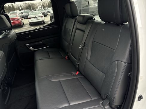 Used 2024 Toyota Tundra Platinum image 25