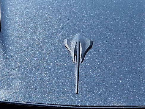 Used 2023 Chevrolet Corvette Stingray Premium Conv w/ Z51 Performance Package image 30