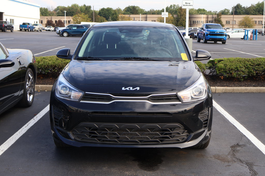 Used 2023 Kia Rio S w/ Technology Package FWD image 2