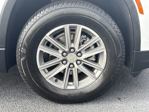 Certified 2024 Chevrolet Traverse LT image 13