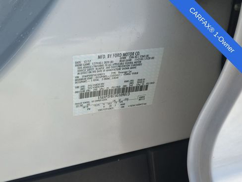 Used 2018 Ford Taurus Limited w/ Driver Assist Package image 43