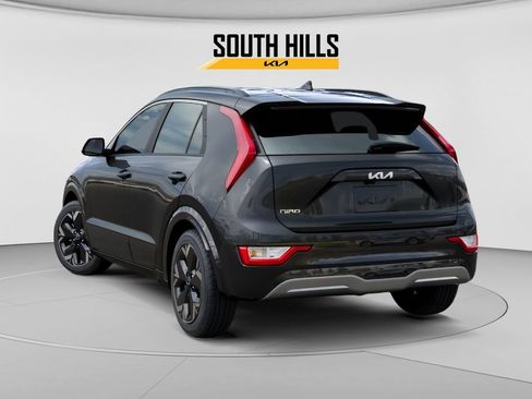 New 2026 Kia Niro Wind w/ Wind Preserve Package FWD image 4