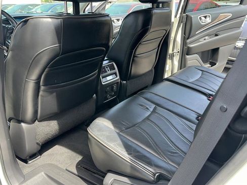 Used 2013 INFINITI JX35 AWD w/ Premium Pkg image 28