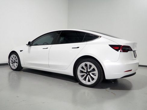 Used 2022 Tesla Model 3 Long Range AWD/4WD image 8
